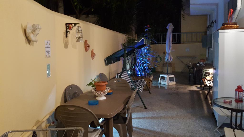 Kokoni Apartments Ambelokipi, Athén Kültér fotó